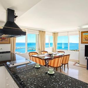 Estepona Luxury Seafront Penthouse With Parking